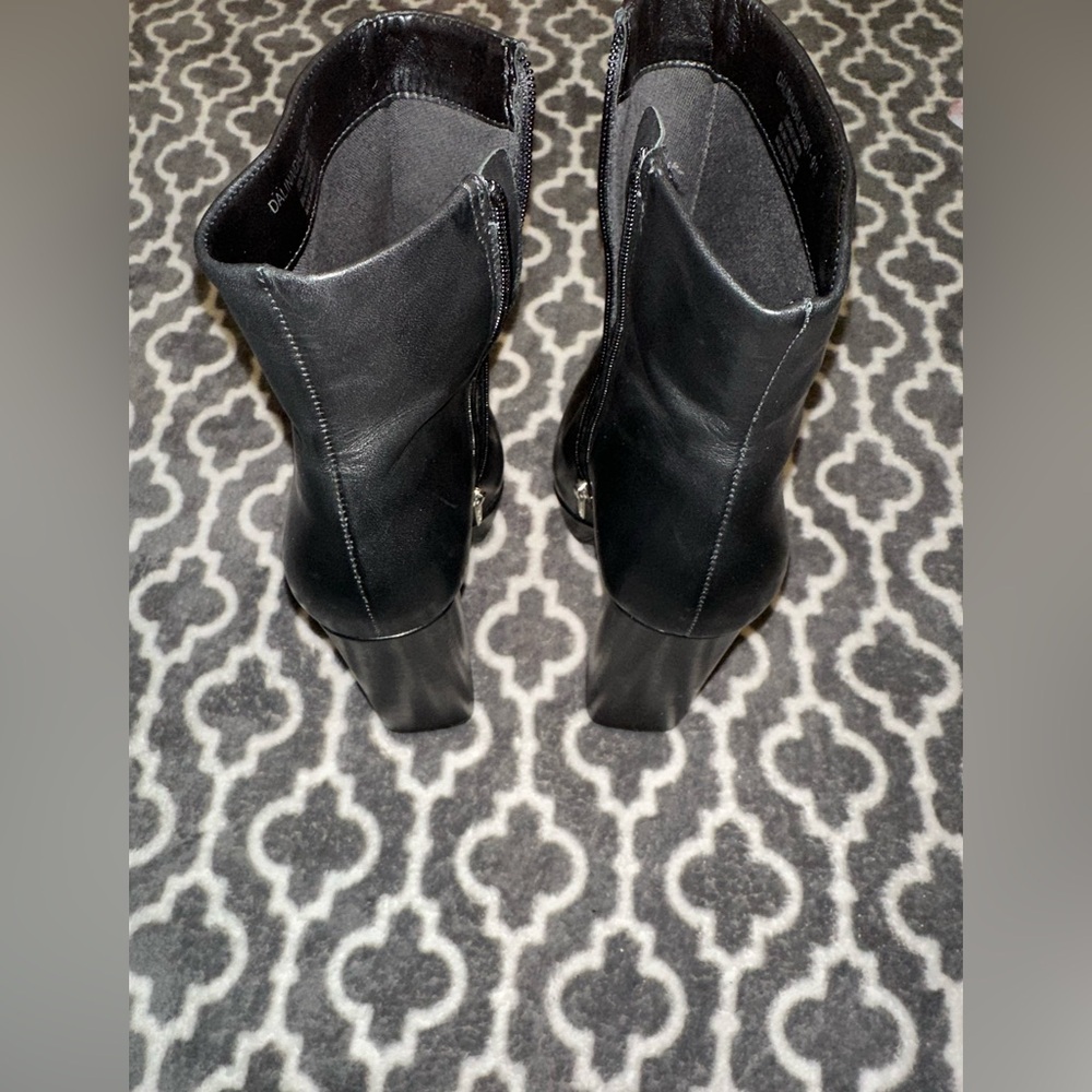 Steve Madden Dalina Black Leather platform heel ankle boots 8.5 - Picture 4 of 9